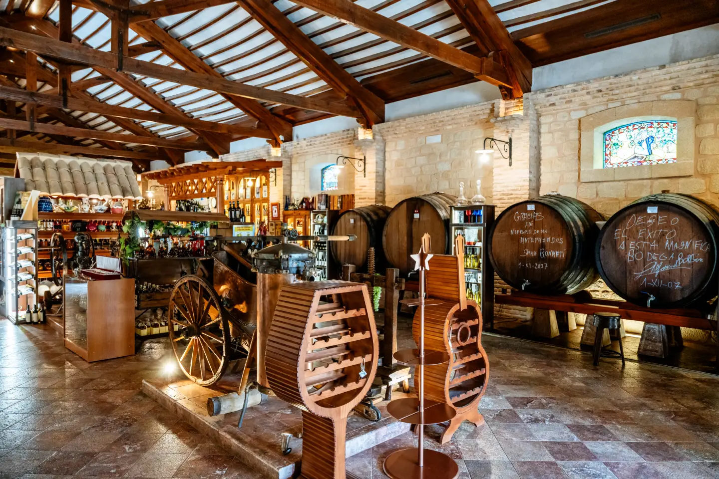 Tienda Bodegas 2